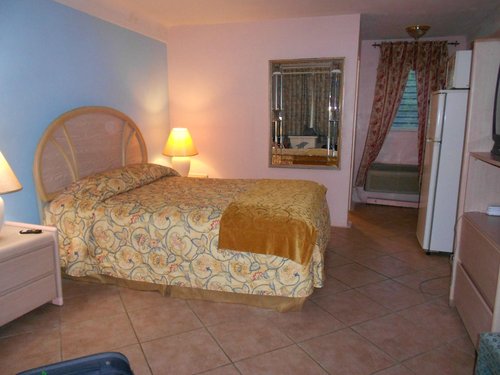 CONTY'S MOTEL - Updated 2024 Prices & Reviews (Naples, FL)