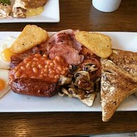 Full English with an extra hash brown and mushrooms