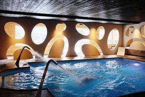 Hotel de La Jamagne & Spa in Gerardmer, image may contain: Resort, Hotel, Pool, Hot Tub