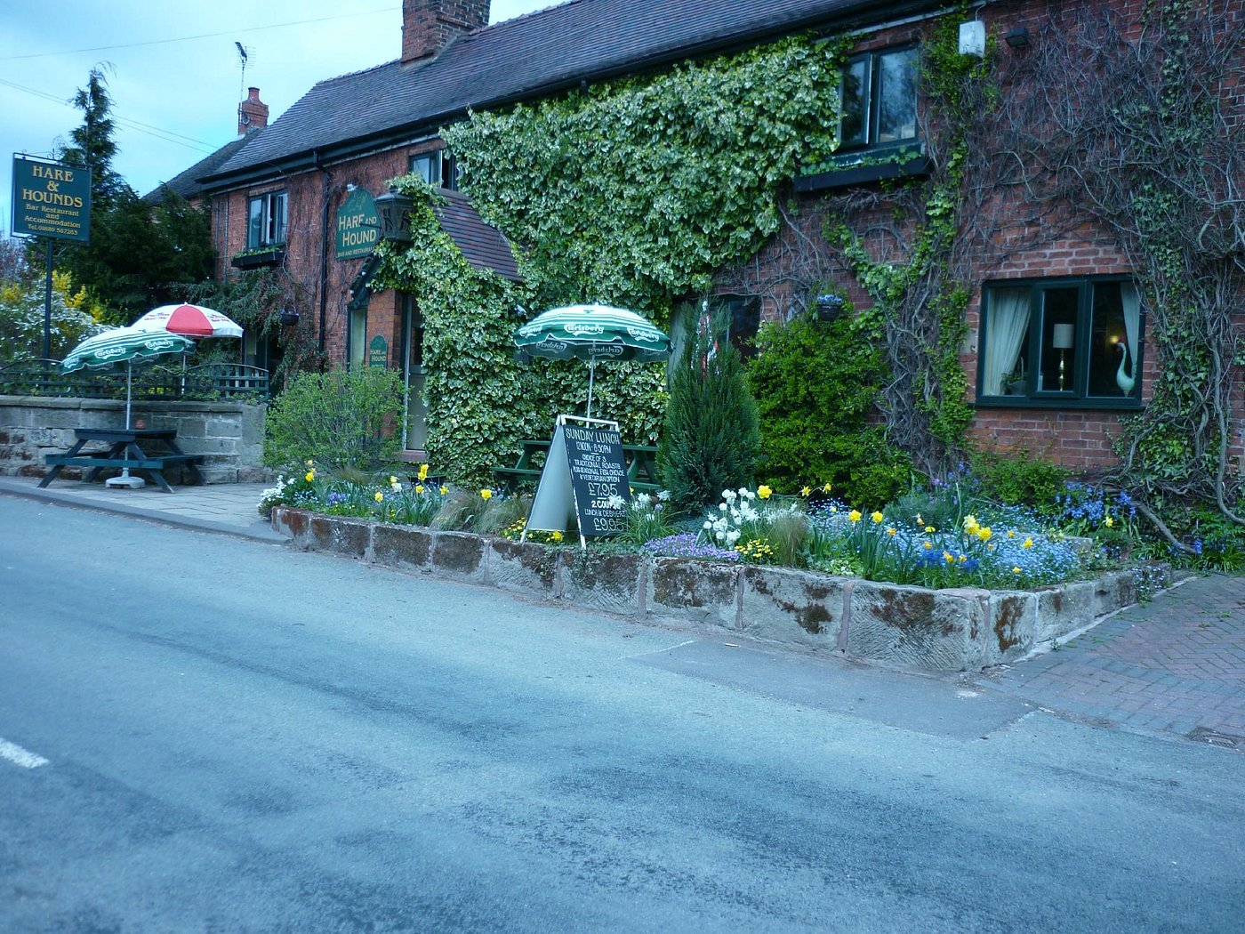 Hare & Hounds Inn UPDATED Prices, Reviews & Photos (Stramshall