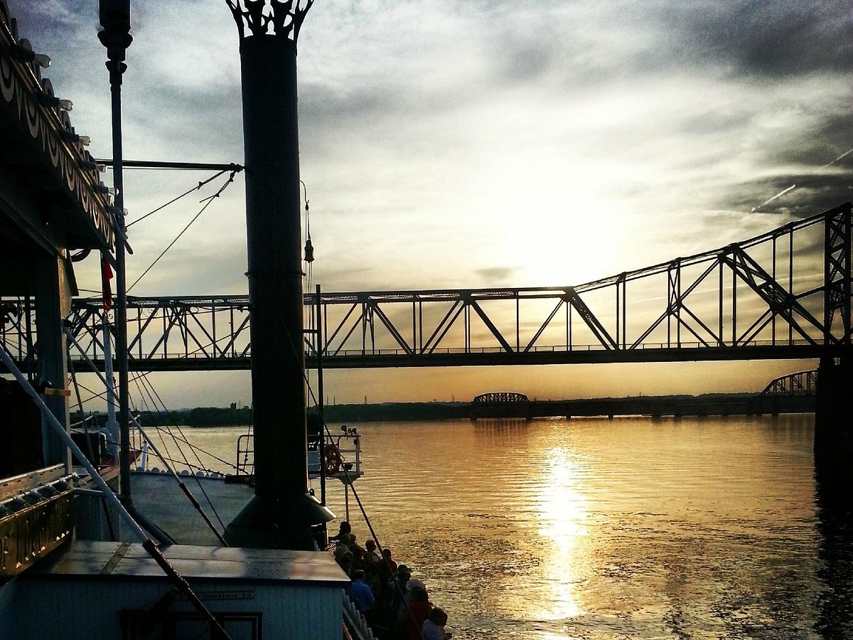 riverboat cruises louisville ky