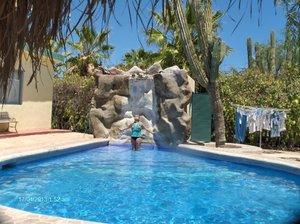 Piscina y playa