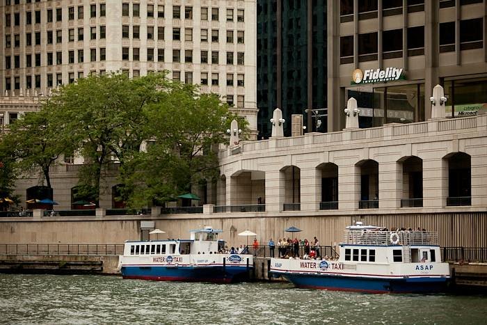sightseeing river tour chicago