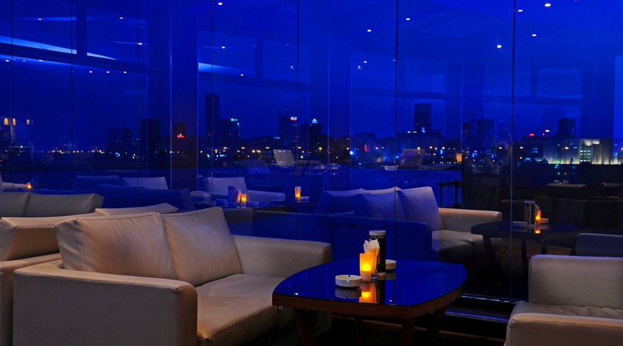 Novotel Al Dana@night La Belle vue Bar