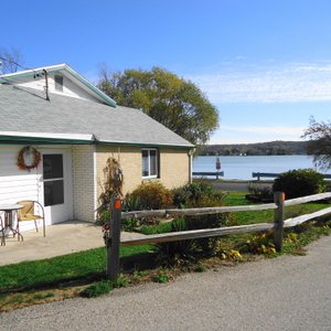 # 5  cottage