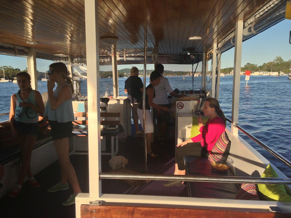 noosa river party cruise