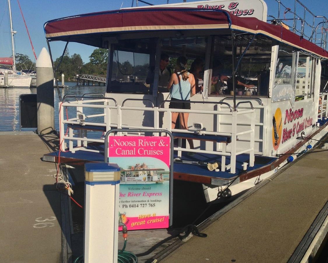 noosa river party cruise