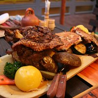 Мясная тарелка + овощи