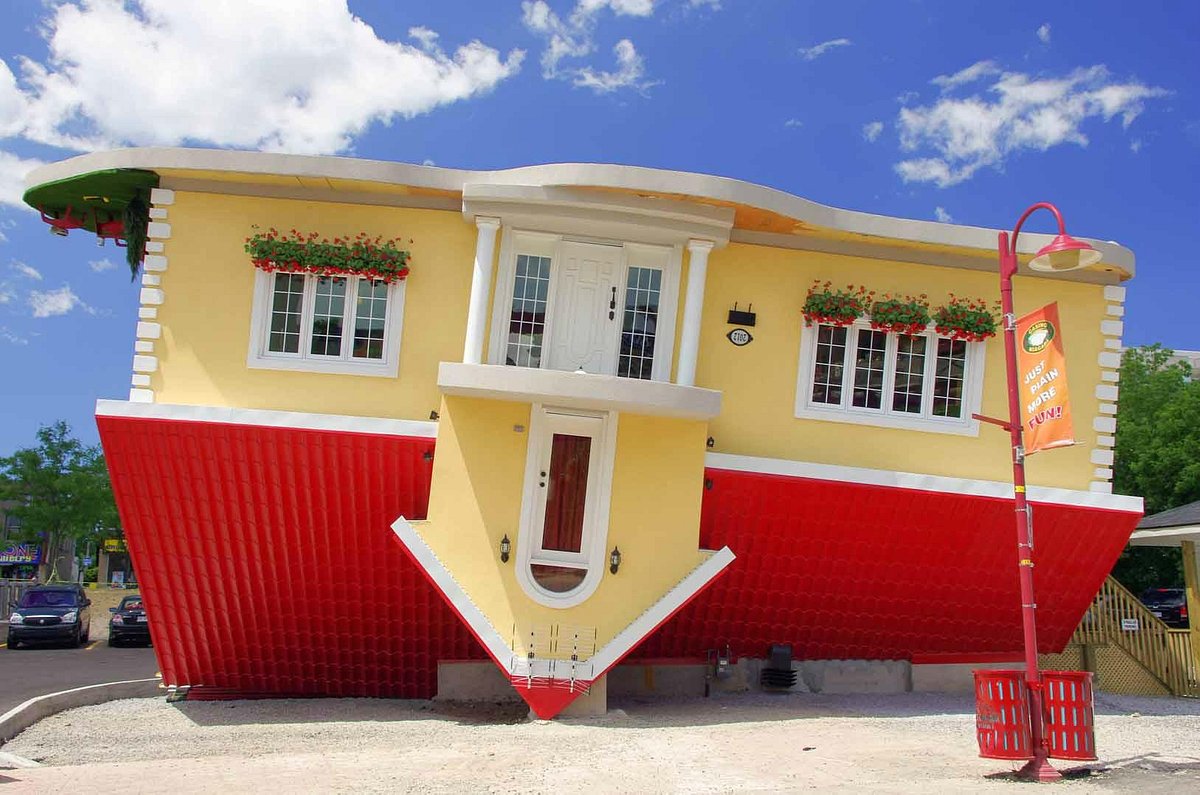 Casa de ponta-cabeça é aberta para visitação na Colômbia - Casa e