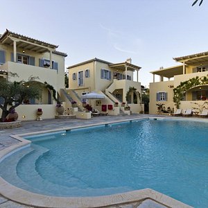 Villa Nika pool