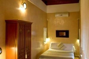 Nomads room