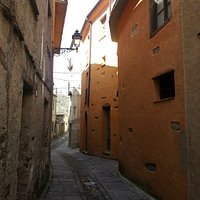 via san giovanni, nella parte alta del paese