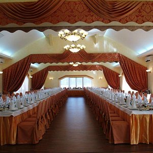 Banquet  hall for 150 people