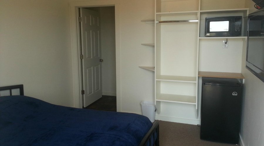Bedroom Picture