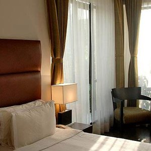 Metropole Hotel, hotel in Kolkata (Calcutta)