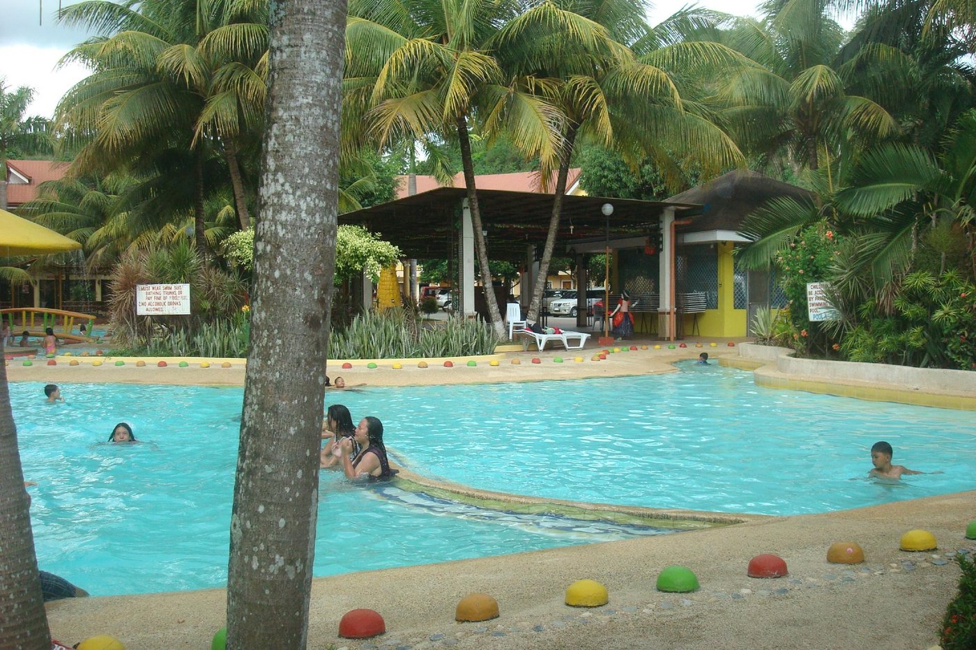 Tubod Flowing Waters Resort Pool Pictures & Reviews - Tripadvisor