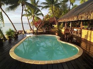 Eden Beach Hotel Bora Bora, hotell i Bora Bora