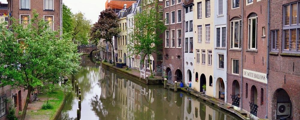 Canal houses