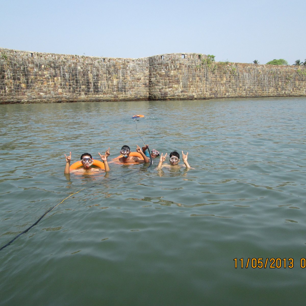 Best Scuba Diving & Water Sports At Fort Island, Malvan