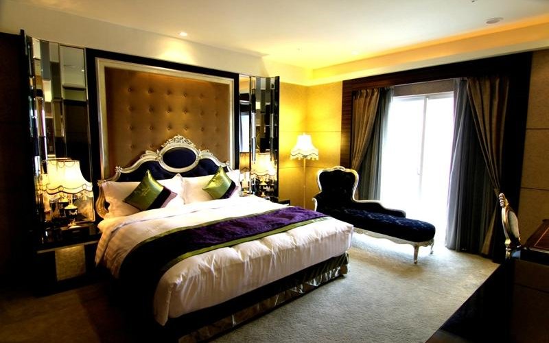 Presidential Suite
