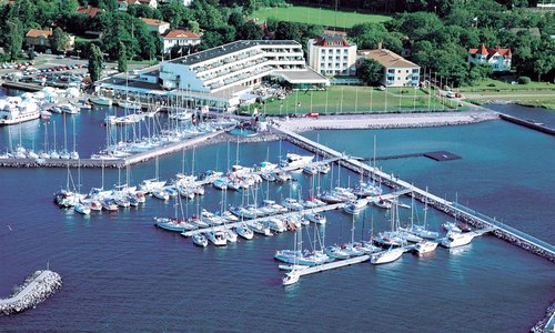Strand Hotell