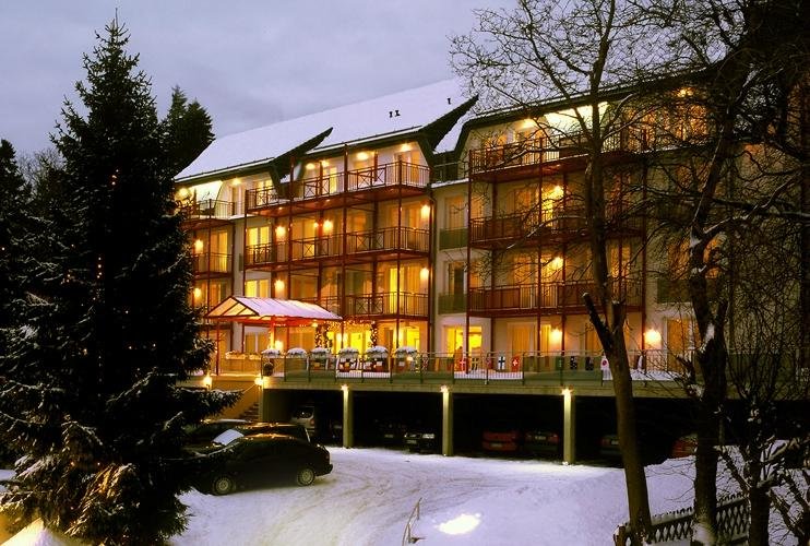 Das Chalet Sonnenhang in der Abenddämmerung