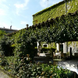 la "batisse" ancienne manufacture