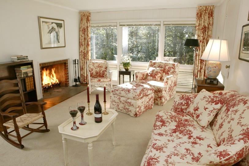 Hotel photo 13 of Buckhorn Inn.