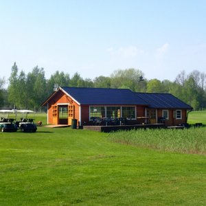 Provisional "clubhouse" of White Beach golf
