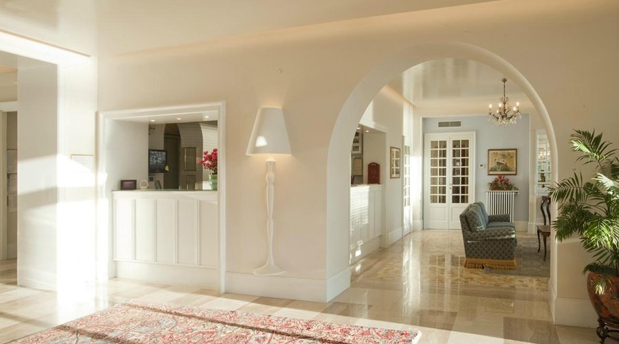 Hall