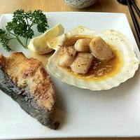 Cod with scallops.