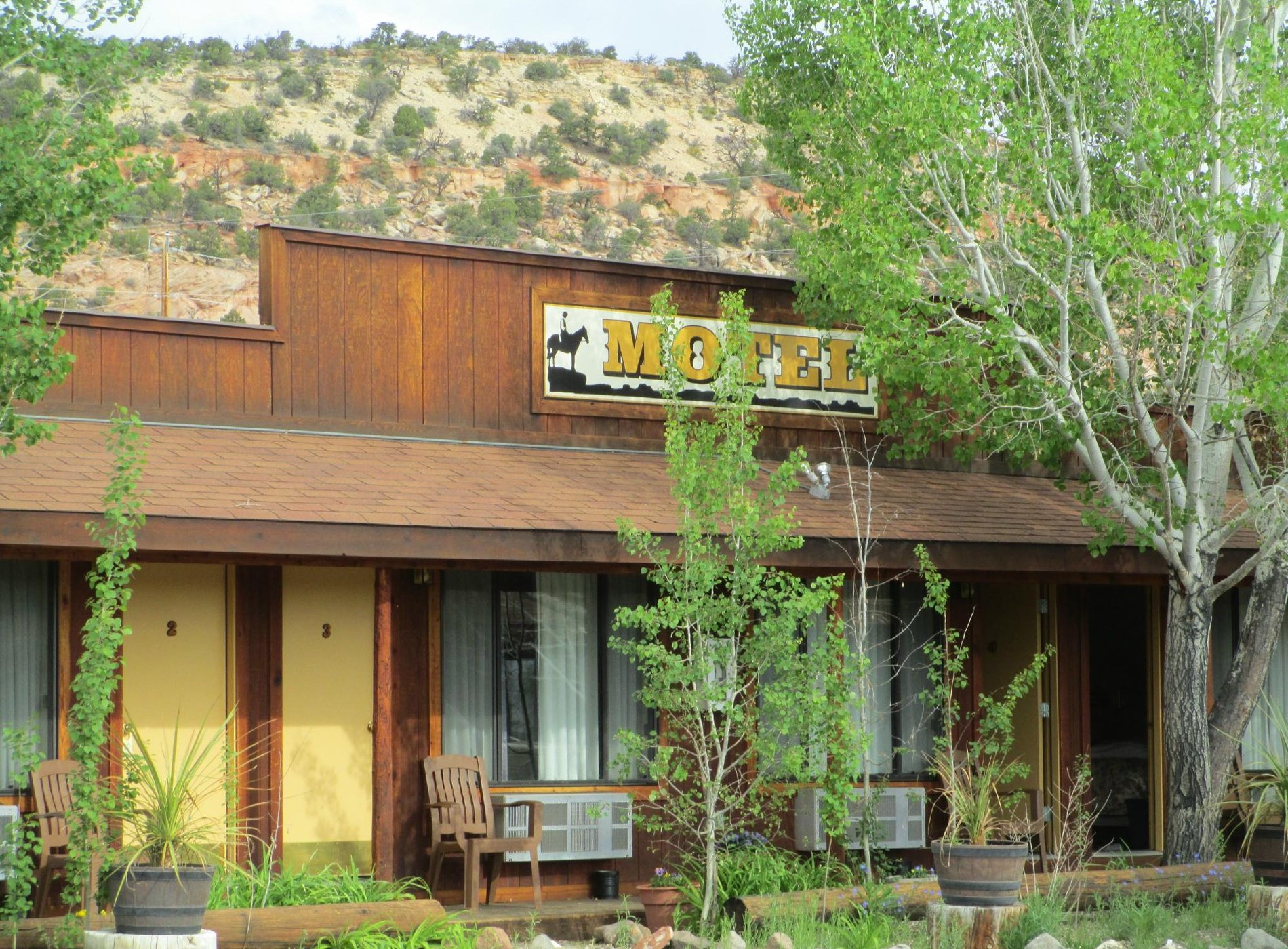 Pole’s Place Motel & Gift Shop by null