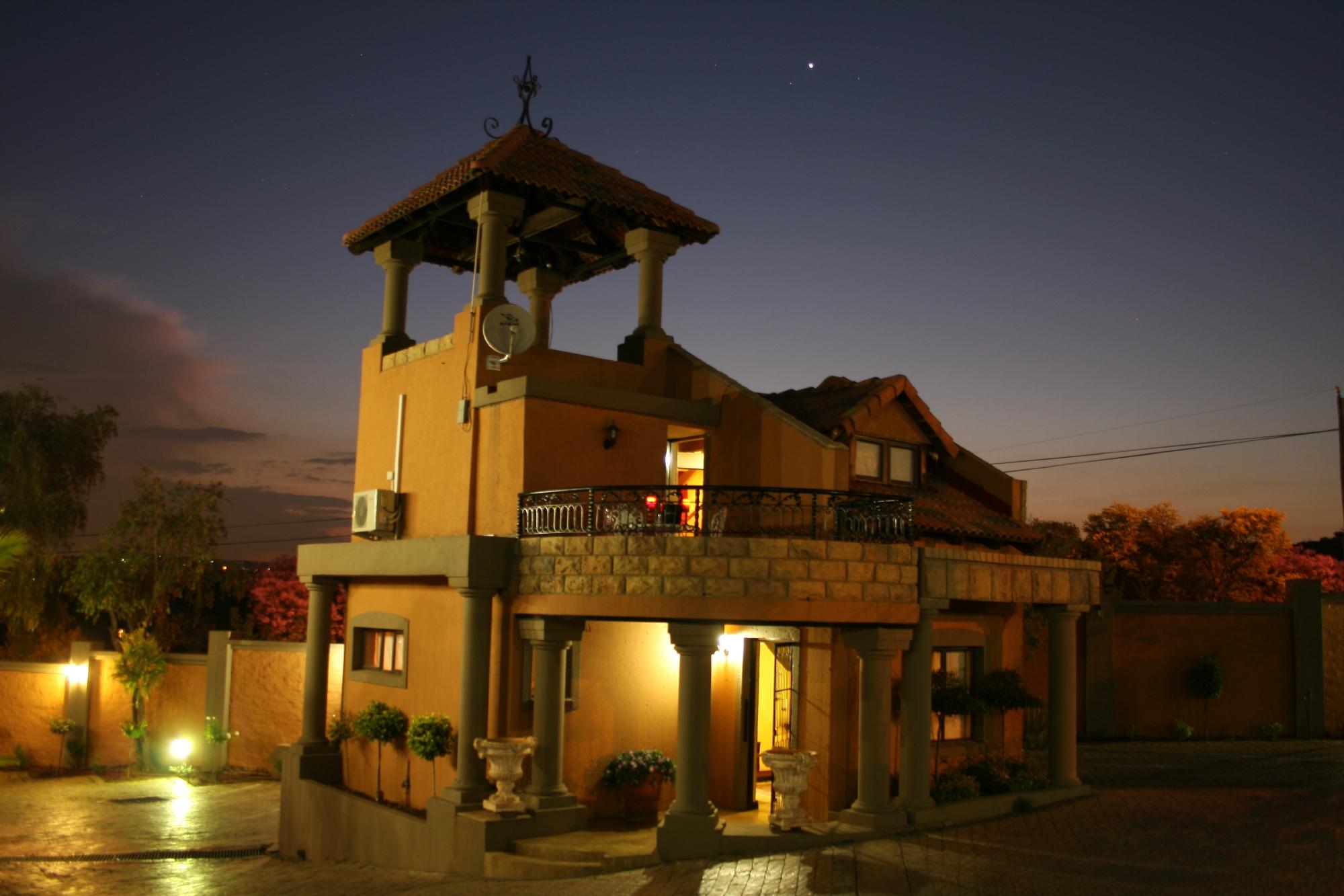Hotel photo 27 of Casa Toscana Lodge.