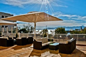 Pool und Strand