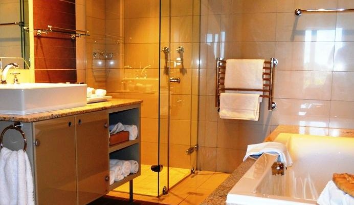 Bathroom of the Two bedroom Suite
