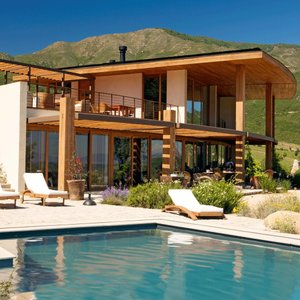 Lapostolle Residence