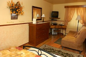 Room & Suite