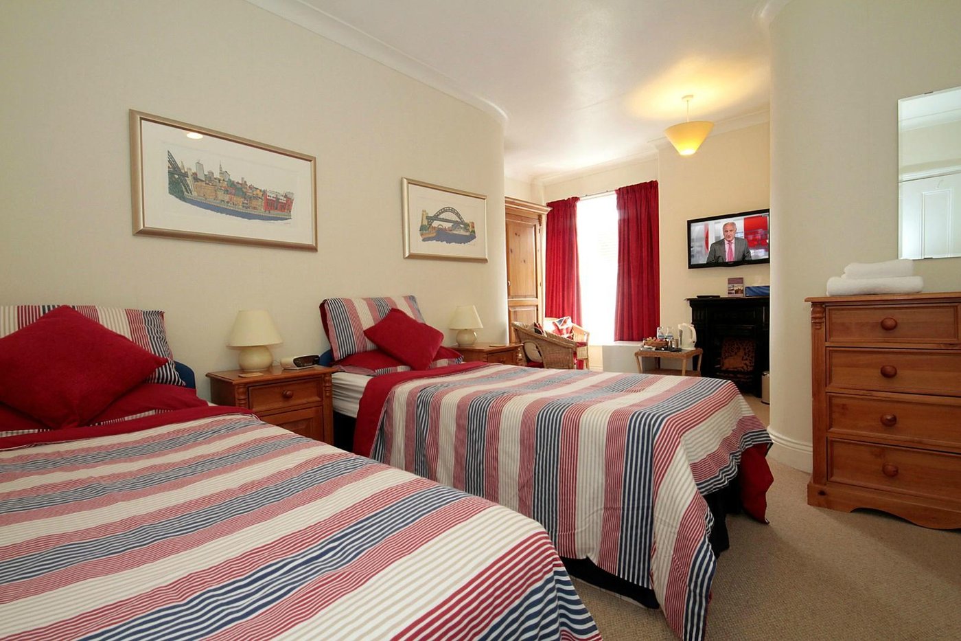 HOLLYCROFT B&B - Reviews (Chester-le-Street, County Durham, UK)