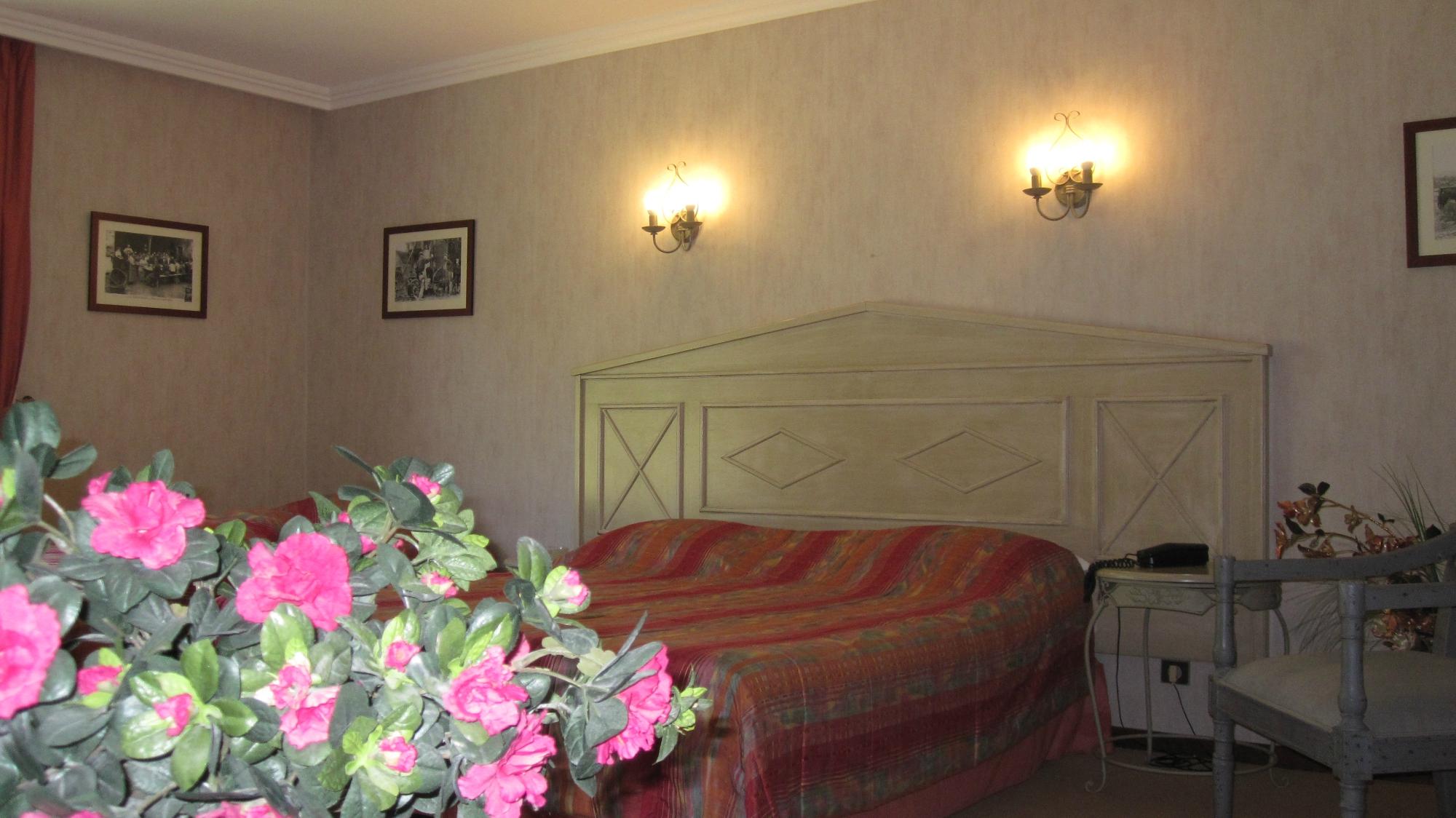 Hotel photo 16 of Manoir du Grand Vignoble.