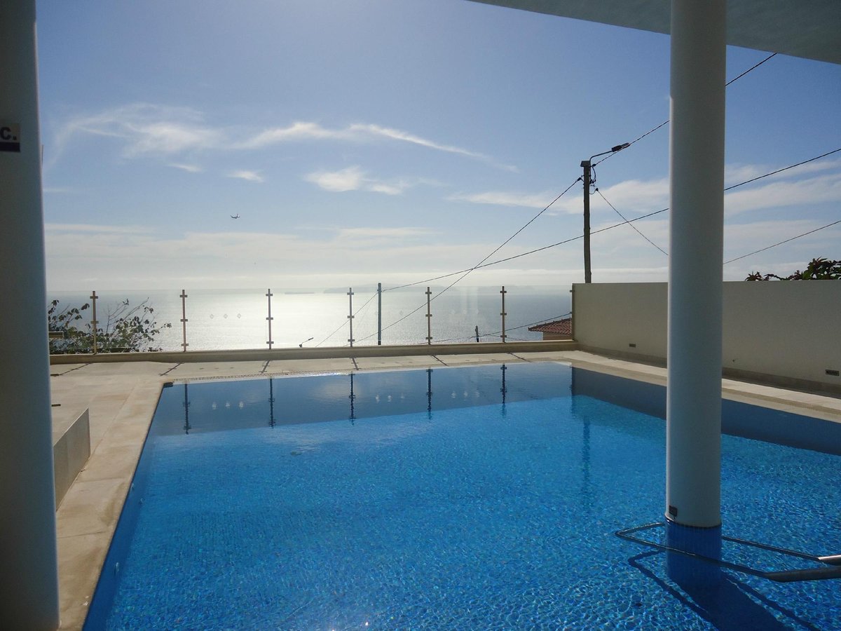 HOTEL APARTAMENTOS BAIA BRAVA - Prices & Reviews (Madeira/Gaula)