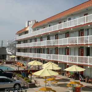 Cape Cod Inn Resort Motel in Wildwood Crest, image may contain: Furniture, Bed, Lamp, Bedroom