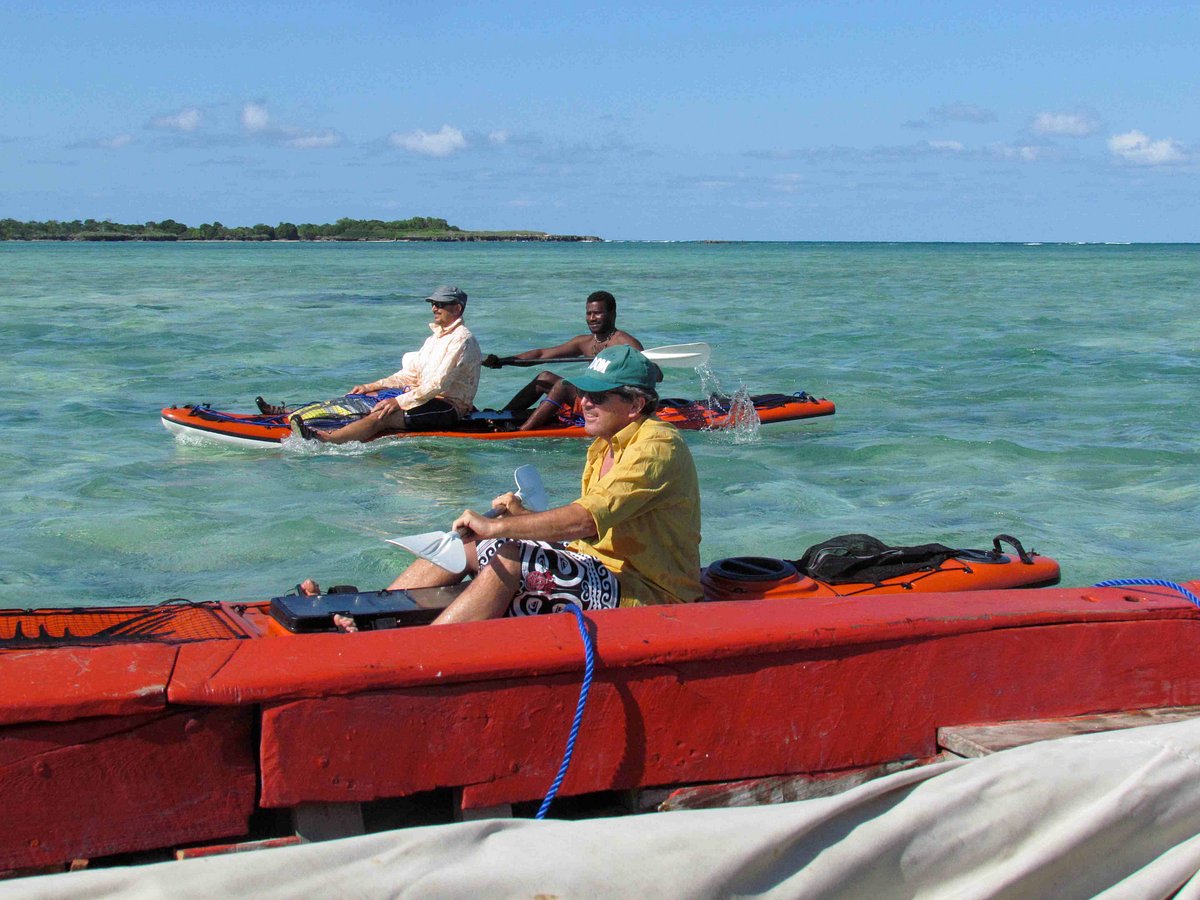 Kayak fishing in Mozambique – Mozmag 2013