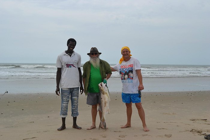 Beach fishing in The Gambia – Footsteps Eco-Lodge