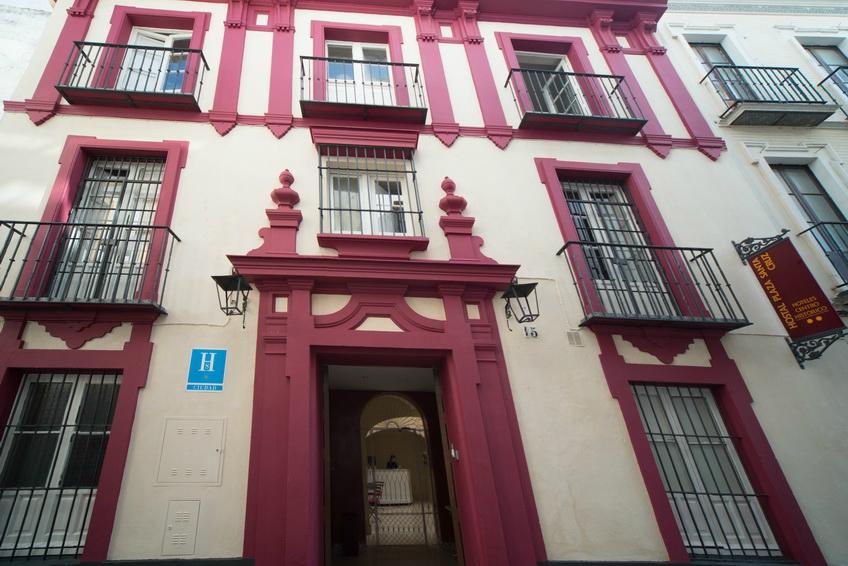 PLAZA SANTA CRUZ HOSTEL Updated 2024 Prices Reviews Seville