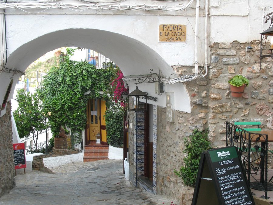 Conocer Chico De Mojacar