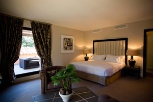 Zimmer und Suite
