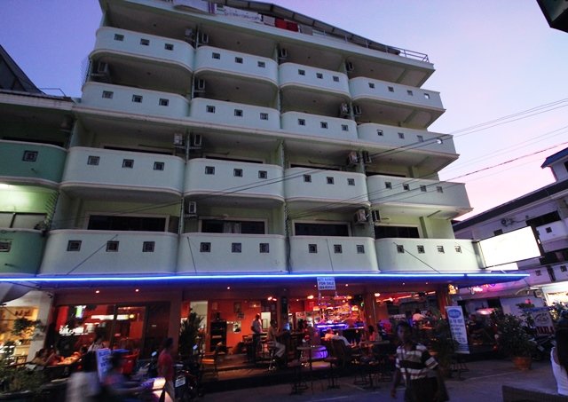 BILLABONG HOTEL - Updated 2023 Reviews (Pattaya, Thailand)