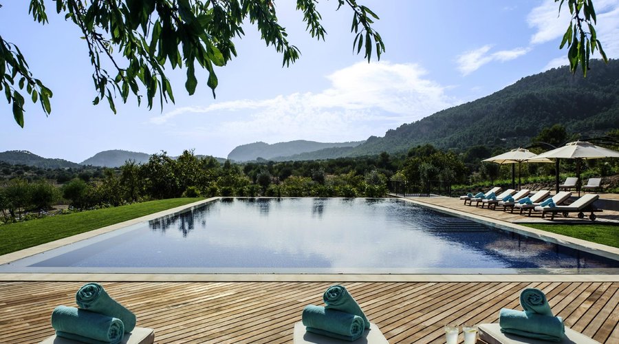Pool Castell Son Claret