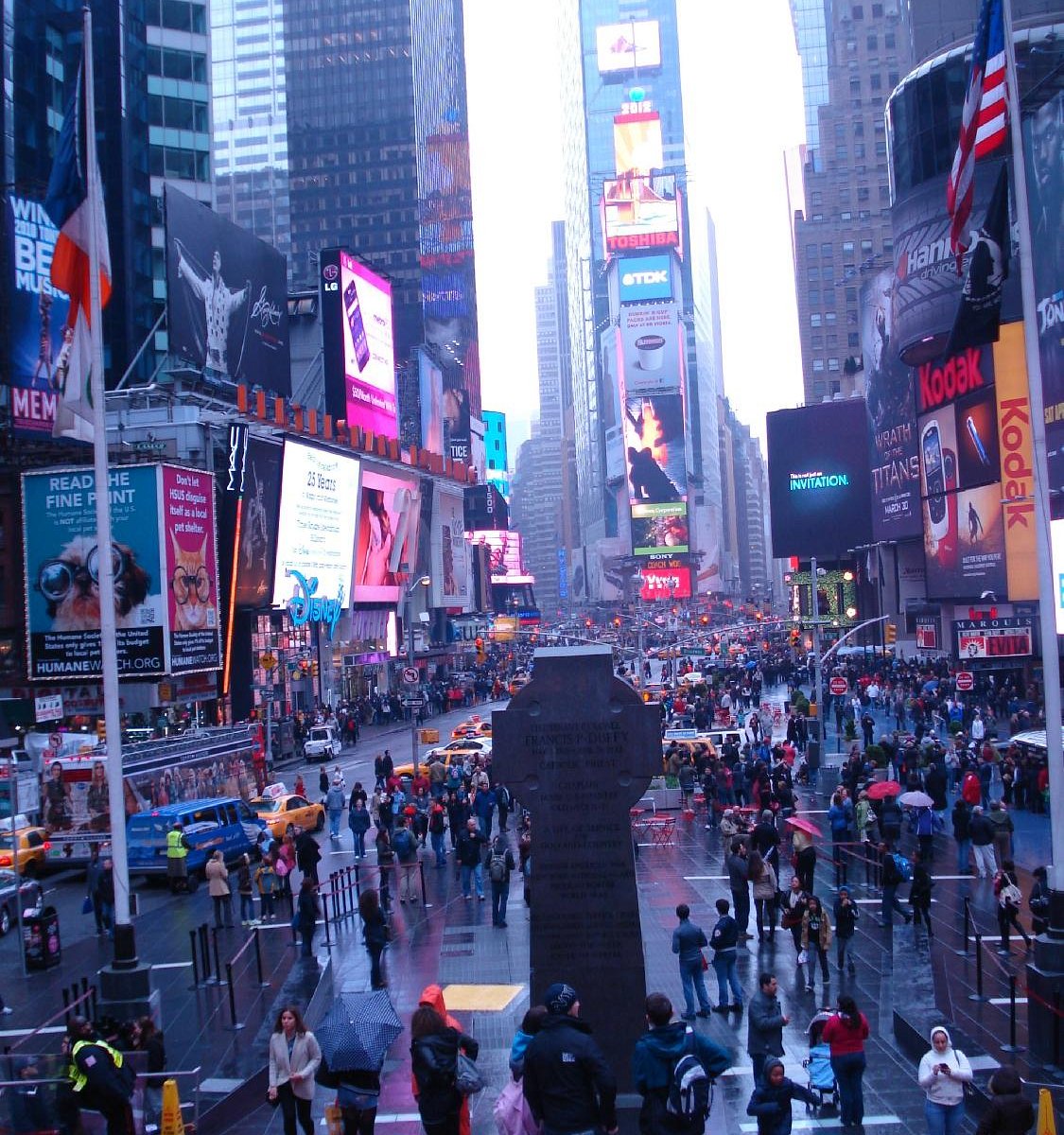 New York City Visitor Information - Visit New York - Associated Visitors  Bureau