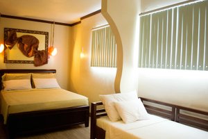 Room & Suite